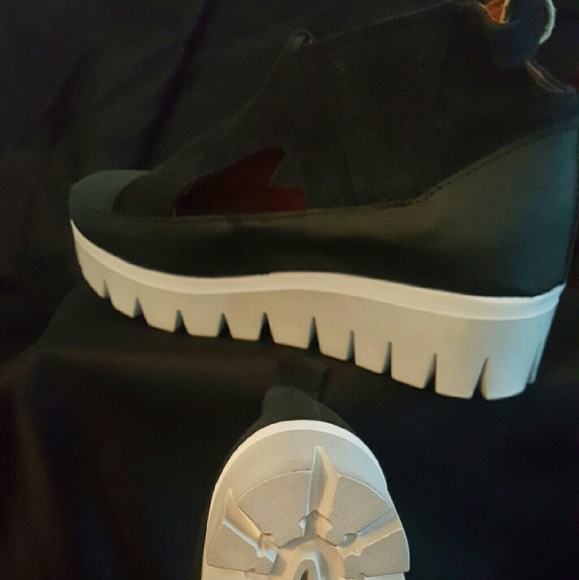 COPY - STIU Woman Shoe / Sneaker Ankle pull on - Picture 4 of 4